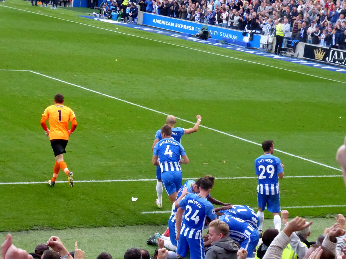 Season ticket seat pictures Premier League 2017/8 season image number 0188